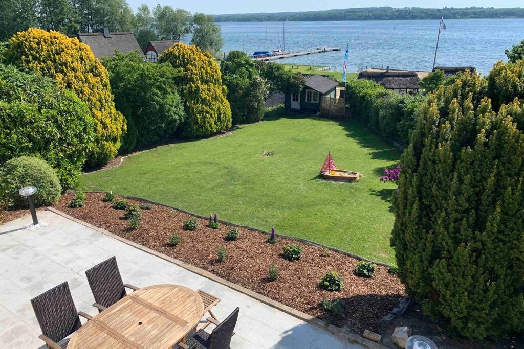 Traumhafter Seeblick Mit Grosser Terrasse Pogeez Ngoại thất bức ảnh